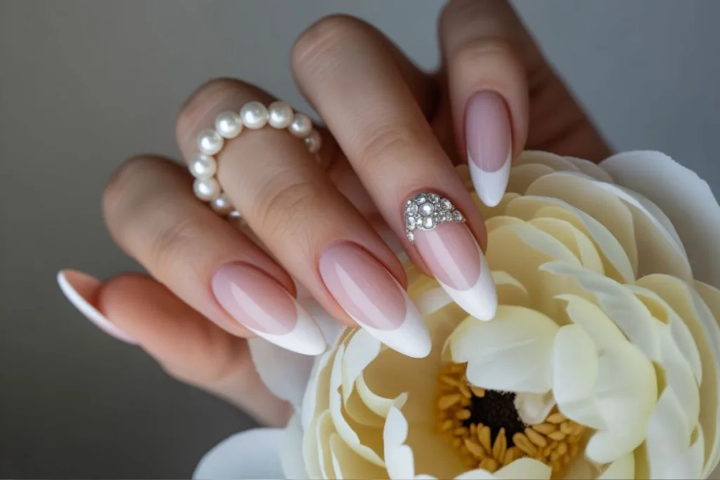 Esküvői körmök: 60 ötlet, amit neked is látnod kell 💍💅